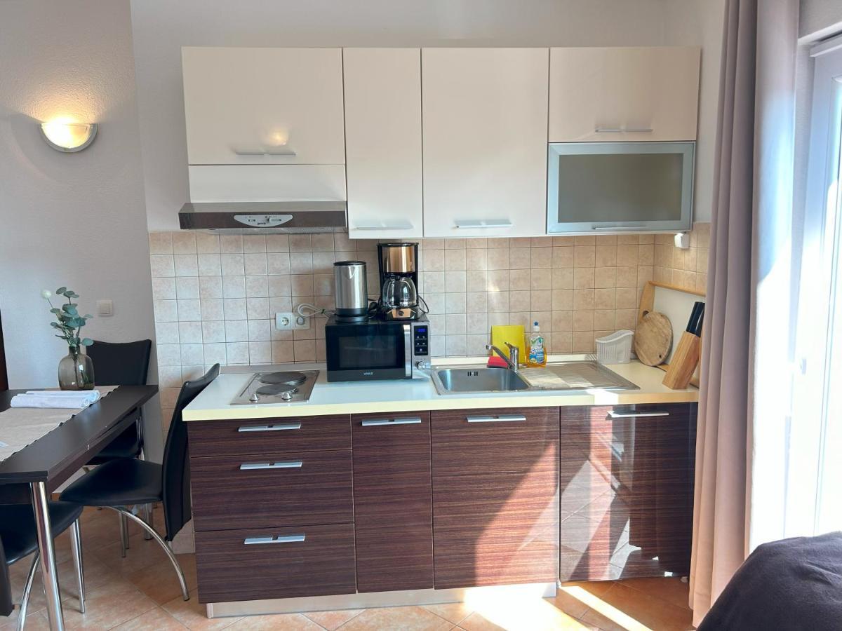 Apartments Antonella Трогір Екстер'єр фото